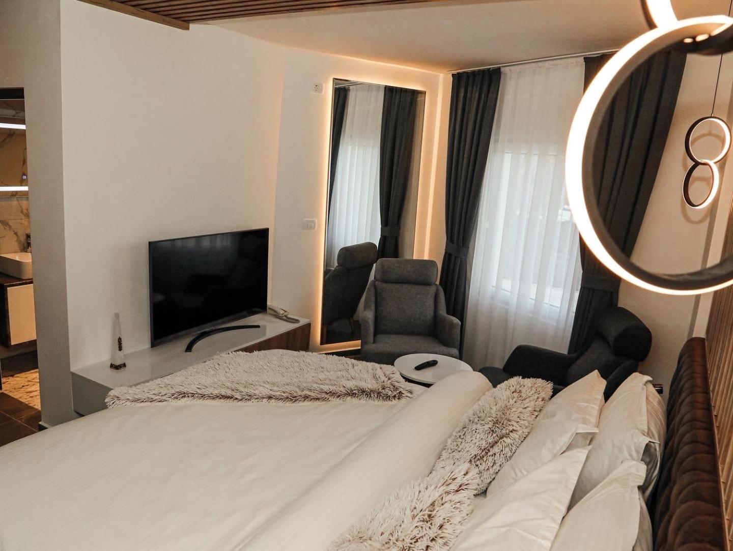 Hotel Europa 92 Ferizaj Exteriör bild